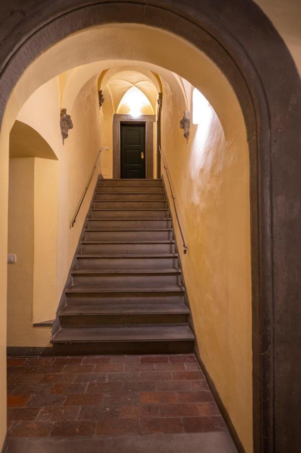 Dolce Vita Fiorentina A 5 Minuti Da Duomo E Uffizi Florence Luaran gambar